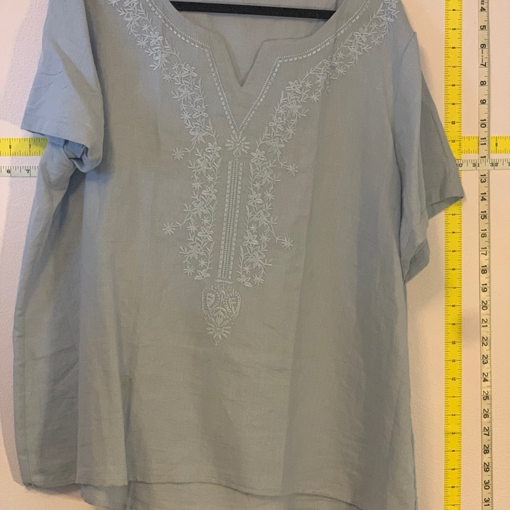 Embroidered linen top
